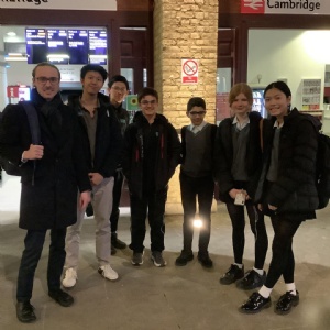 team of six talented chess players from Stephen Perse School 